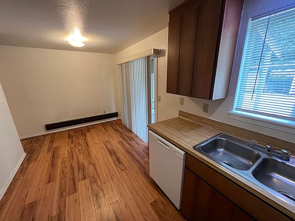 5th image of 7413 152nd Street Ct E APT 3