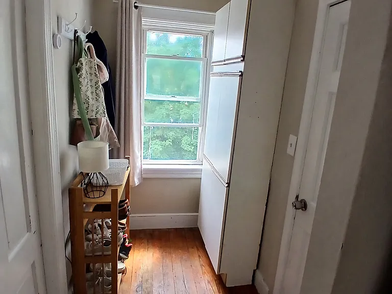 9 Brewster St #3 — Photo 9