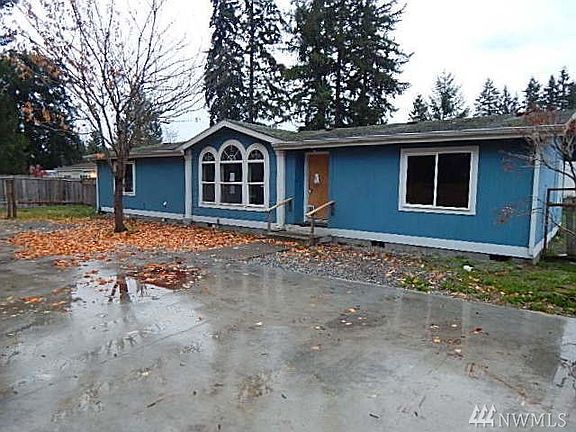 2nd image of 6208 202nd Street Ct E