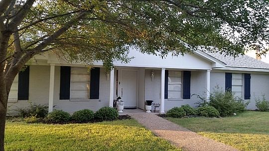 1st image of 8541 Green Branch Dr
