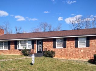 1825 Angus Rd NW, Roanoke, VA 24017