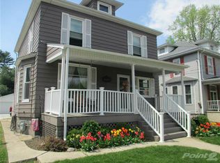 221 Pine St, Jacksonville, IL 62650