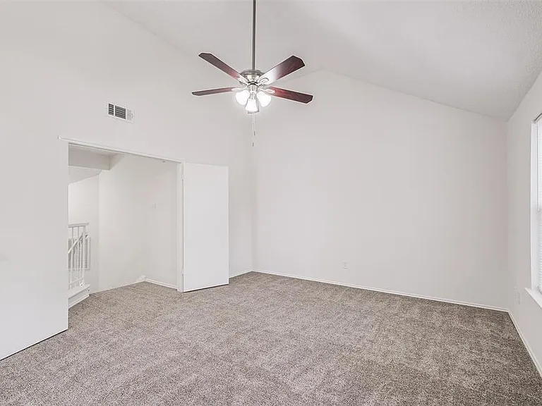 6235 W Willow Bluff Rd — Photo 9