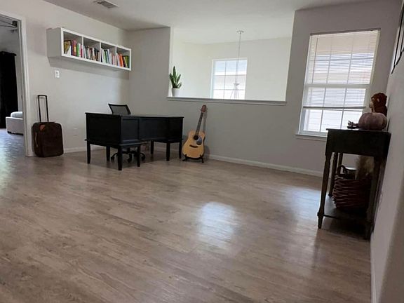 5th image of 11227 Valley Kings Dr
