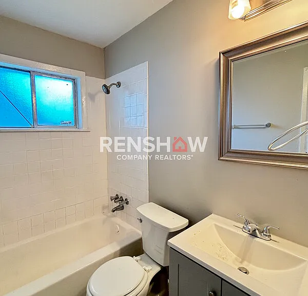 1053 Treadwell St — Photo 7