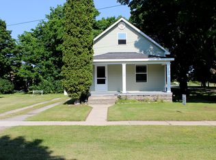 17185 5th St, Arcadia, MI 49613