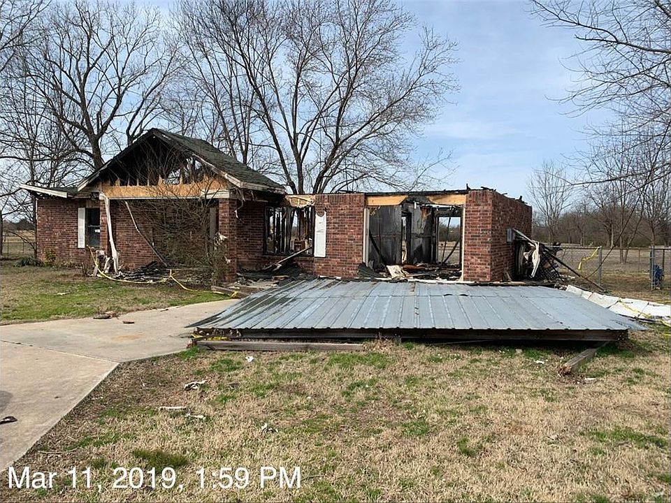 2nd image of 21606 Cannery Rd
