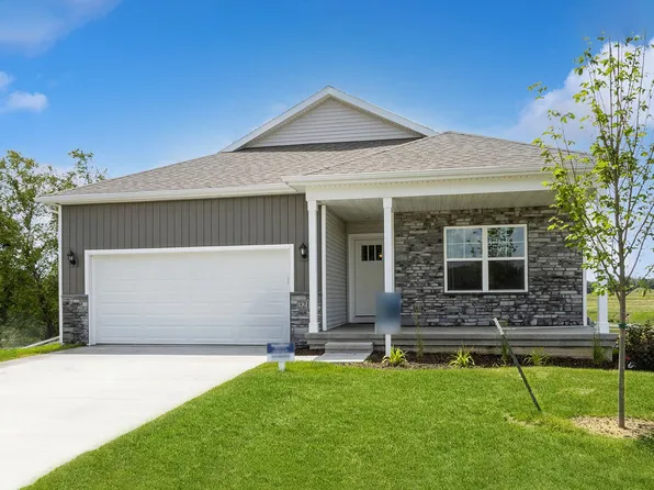 3210 Downer Dr, Coralville, IA 52241