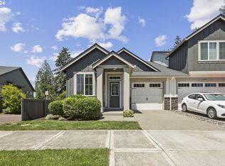 5957 SE Damask St, Hillsboro, OR 97123