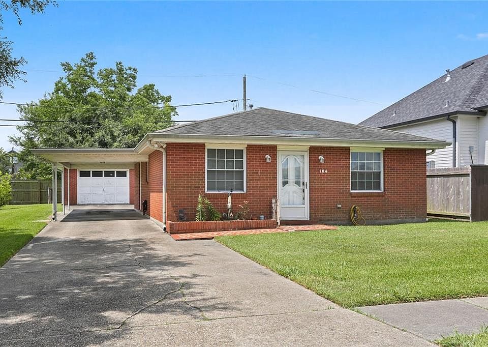 1st image of 104 Genet Dr