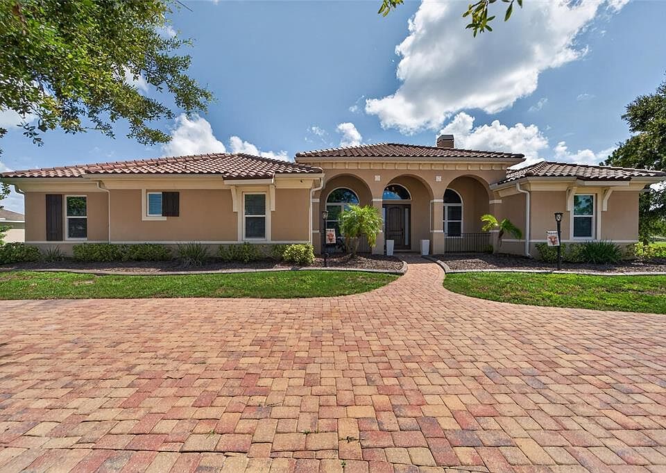 1st image of 5207 LAKE VENICE DRIVE