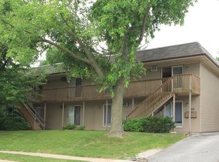 929 Harlocke St #8, Iowa City, IA 52246