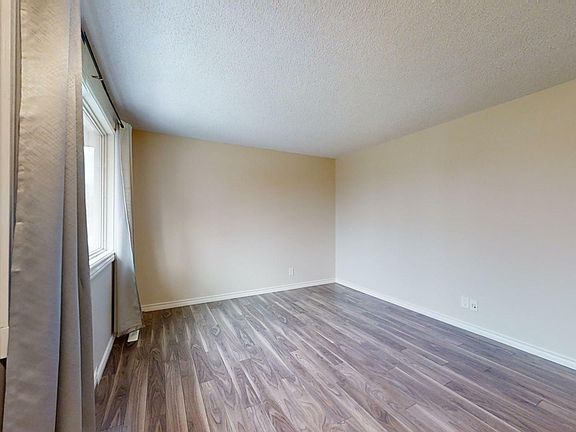 2nd image of 8919 137th Ave NW