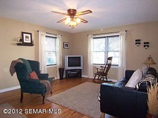2nd image of 304 W Holly St