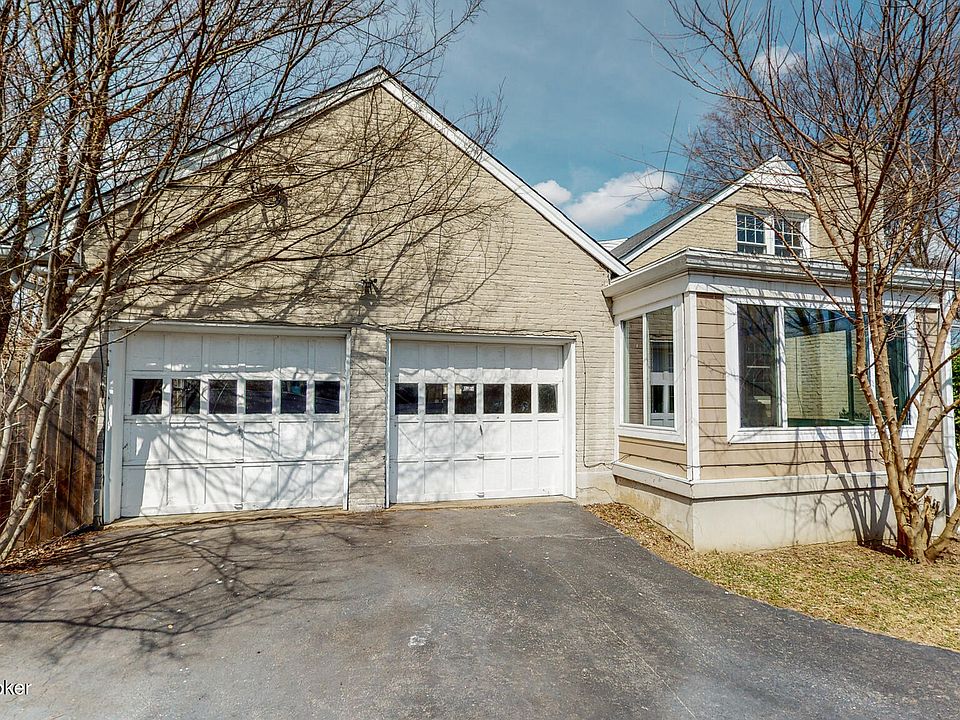 2512 Rudy Ln, Windy Hills, KY 40207 Zillow