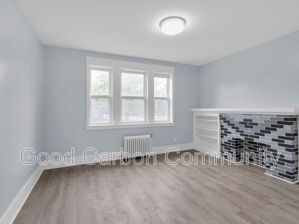 2809 Main St APT 2