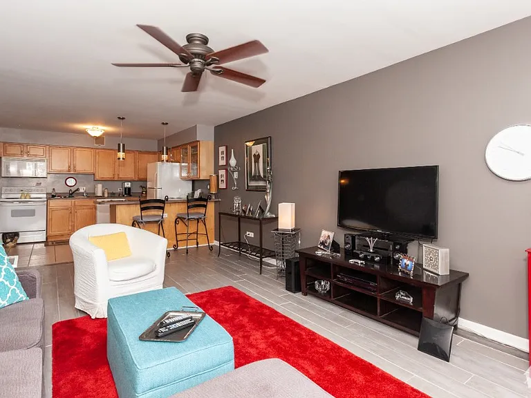 5854 N Kenmore Ave #5A — Photo 6