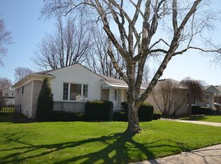617 S Webik Ave, Clawson, MI 48017