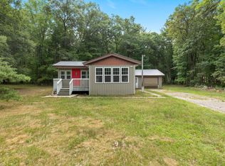 6860 S Croton Hardy Dr, Newaygo, MI 49337