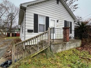 3921 W Kearsley St, Flint, MI 48532