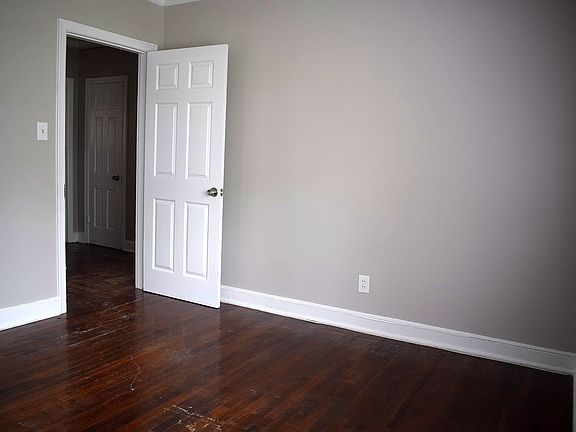 5th image of 1164 W Lexington Cir #1164