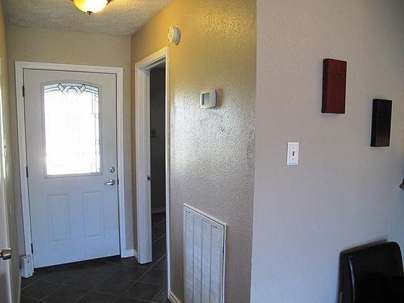 3rd image of 2521 Northern Dr