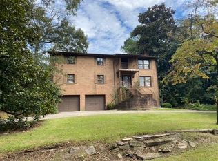 400 Riverside Dr #B, Lumberton, NC 28358