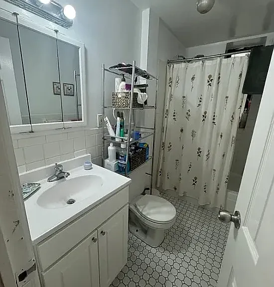 210 W 109th St #32 — Photo 6