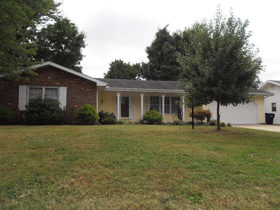 1st image of 2028 E Shady Glen Dr