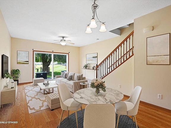 3rd image of 2664 Millstone Dr