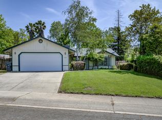 2909 Salmonberry Dr, Redding, CA 96003