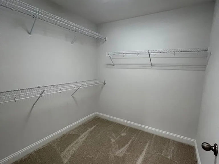 3912 Duke Ct — Photo 16
