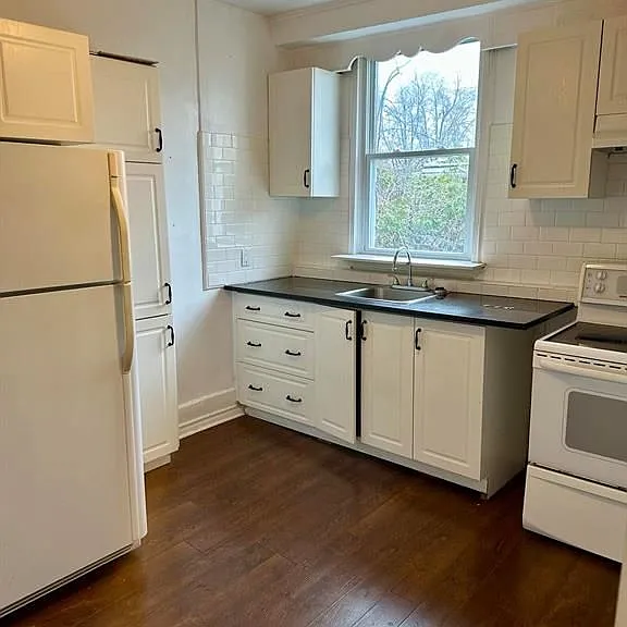 502 Richardson Ave #1 — Photo 5