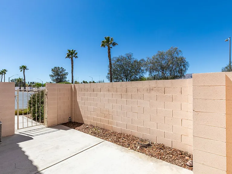 8476 Indigo Sky Ave — Photo 38