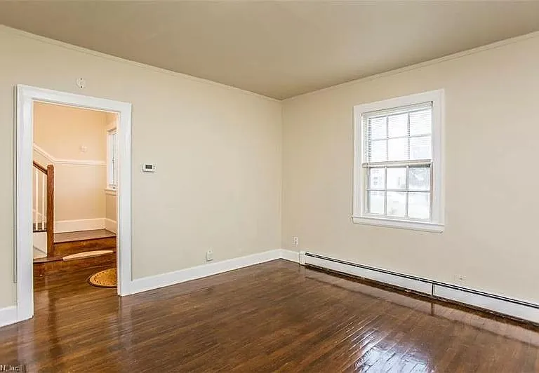 210 Piez Ave — Photo 5