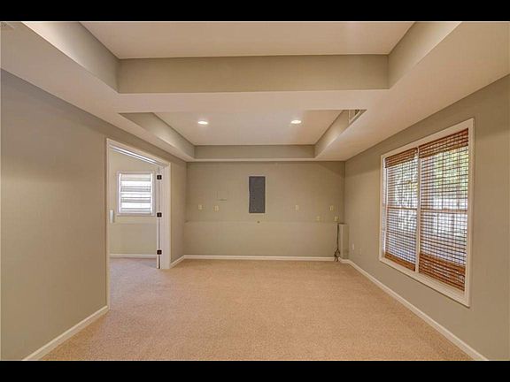 4th image of 1493 Whisperwood Ln #1