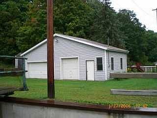 2nd image of 186 W Main St