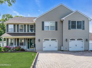 538 Adamston Rd, Brick, NJ 08723