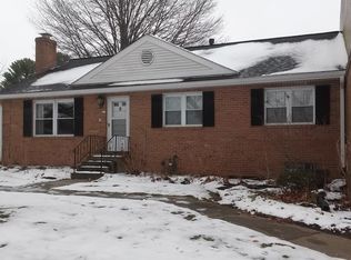 2058 Beechtree Dr, Uniontown, OH 44685