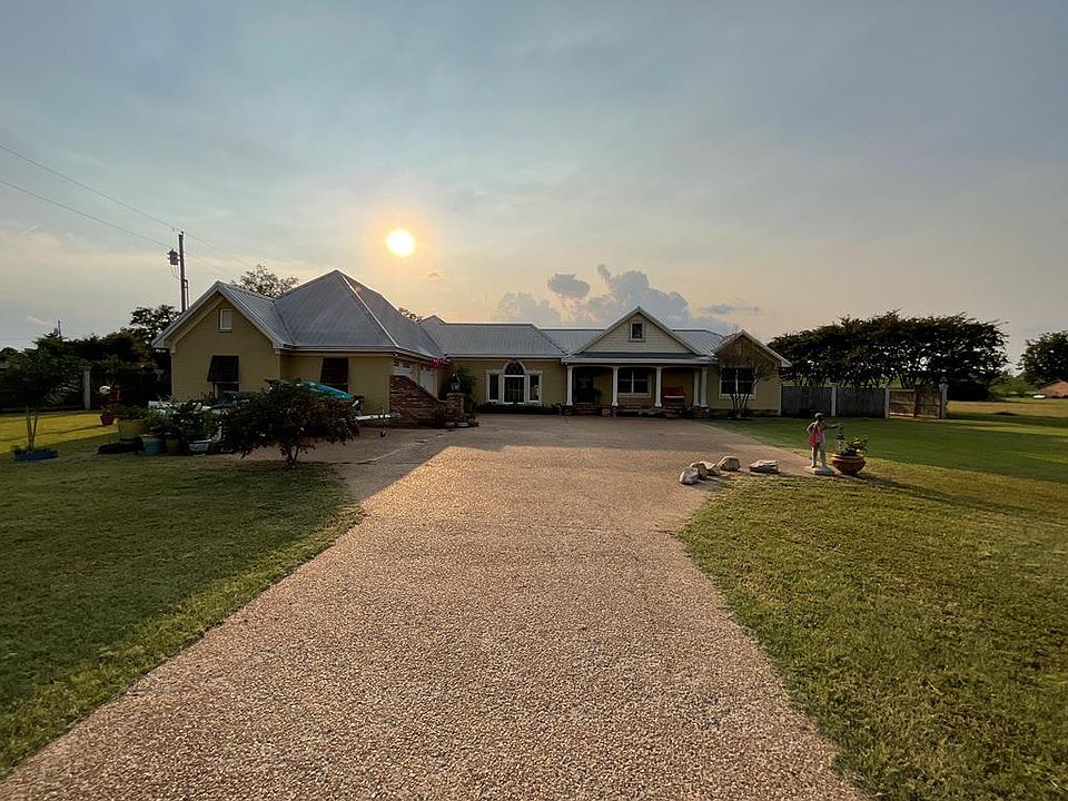 3895 Highway 1 S, Hollandale, MS 38748 Zillow