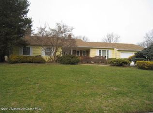 25 Edwards Dr, Freehold, NJ 07728