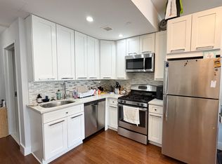 23-36 31st Dr #5, Astoria, NY 11106