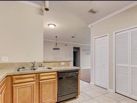 4th image of 4935 Islamorada Ct Unit 201