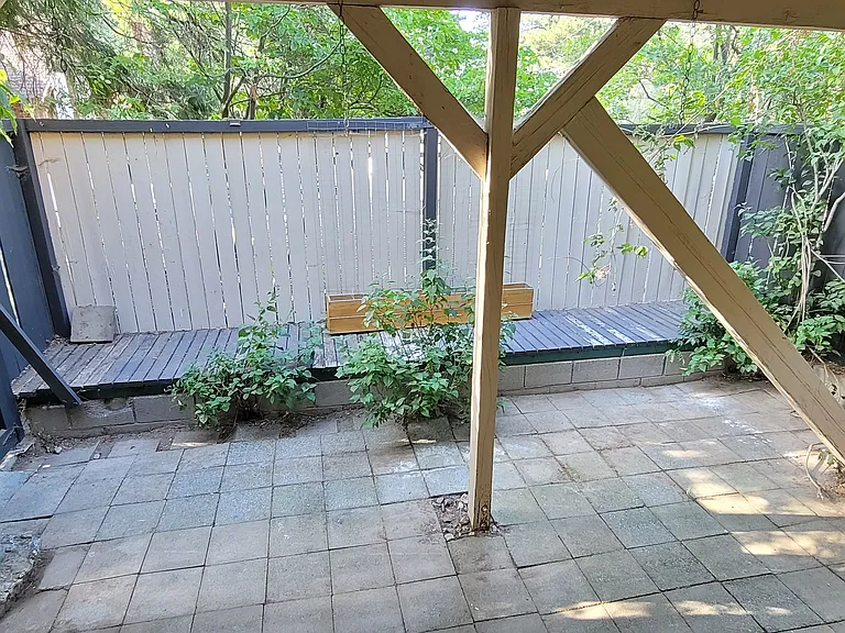 22970 Redwood Way — Photo 12