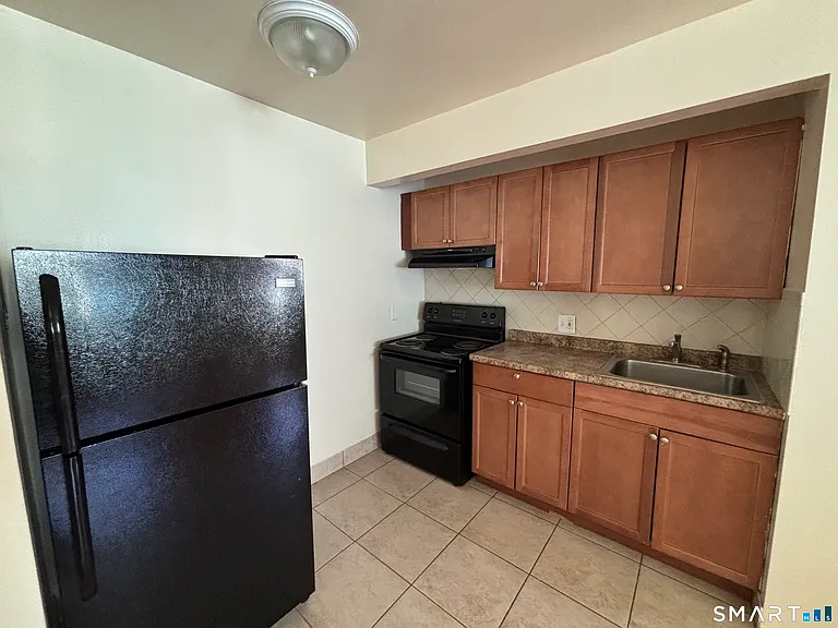 17 Ferris Ave #12 — Photo 5