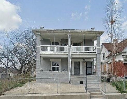 1st image of 2710 Park Ave