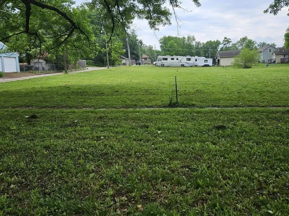 LOT 2 SW 1st St, Topeka, KS 66606