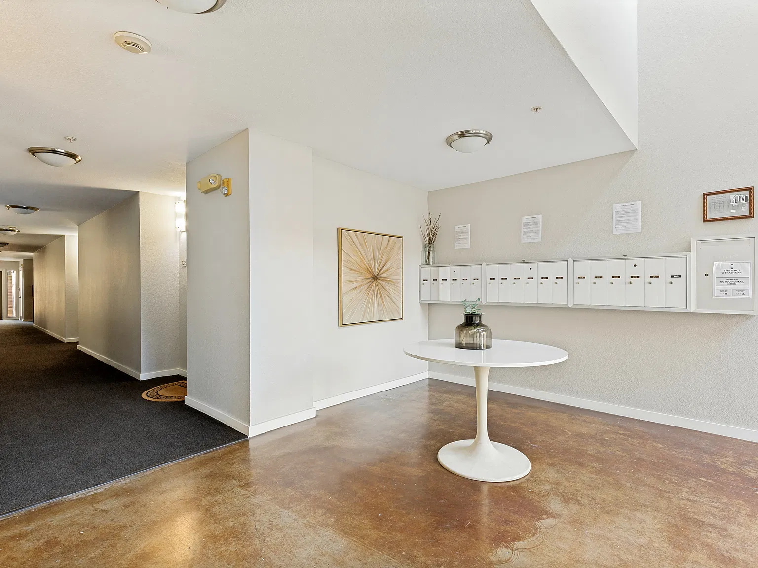 1 bed, 614 sqft, $1,650 — Photo 3