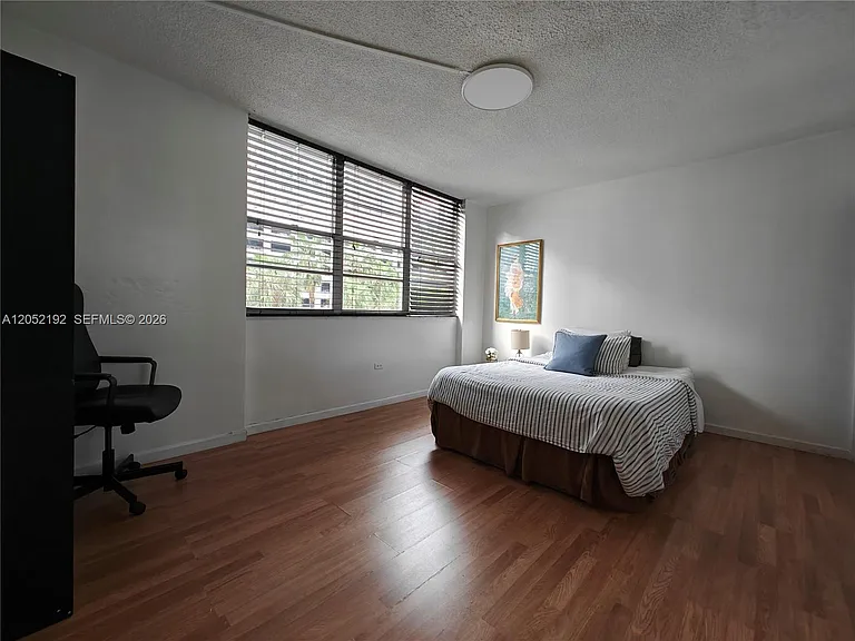 825 Brickell Bay Dr #350 — Photo 50
