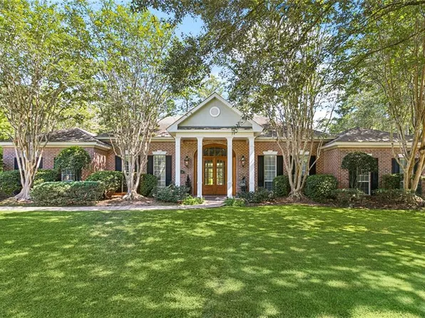 17240 Saint Gertrude Dr, Covington, LA 70435